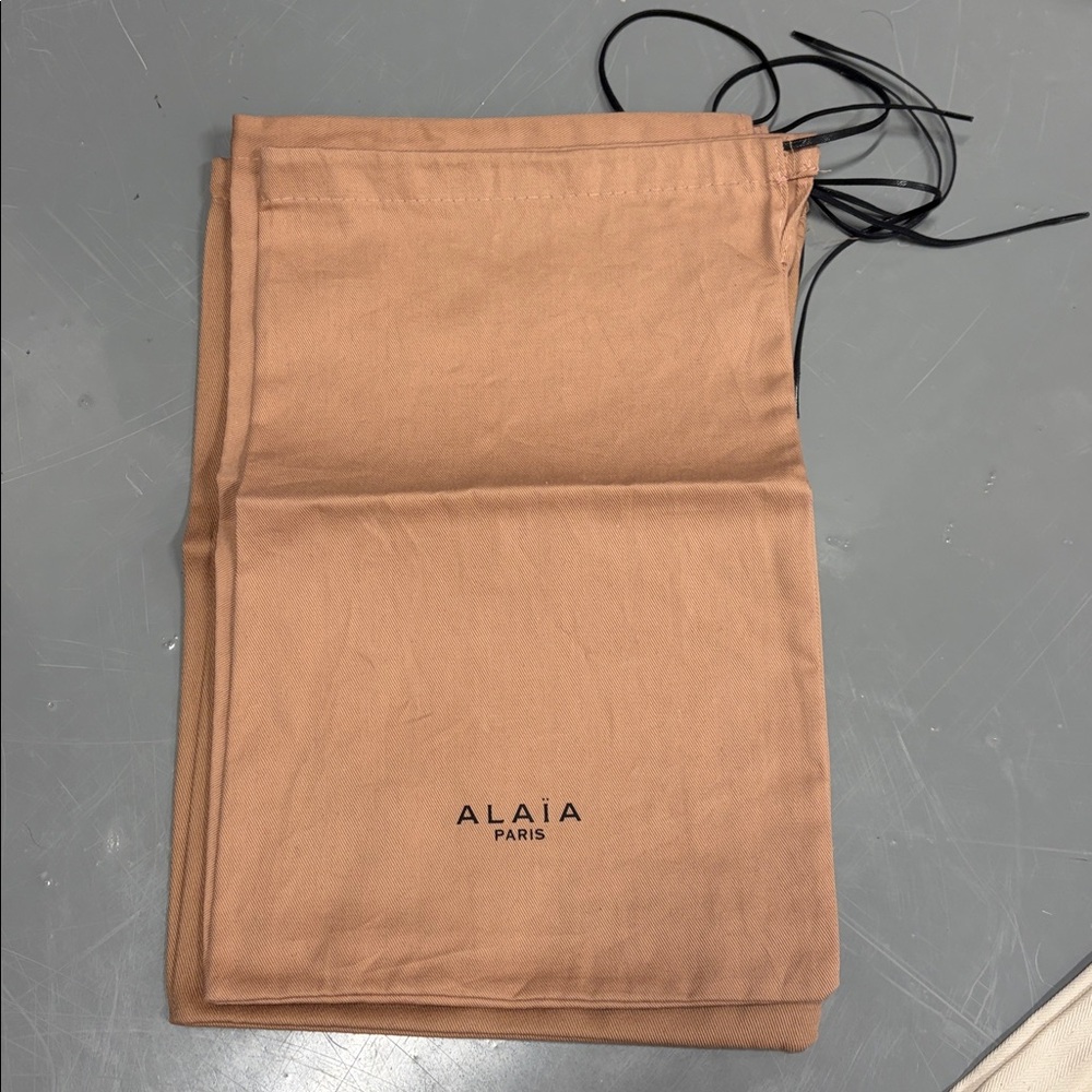 Designer Dust Bags Collection - Picture 4 of 12